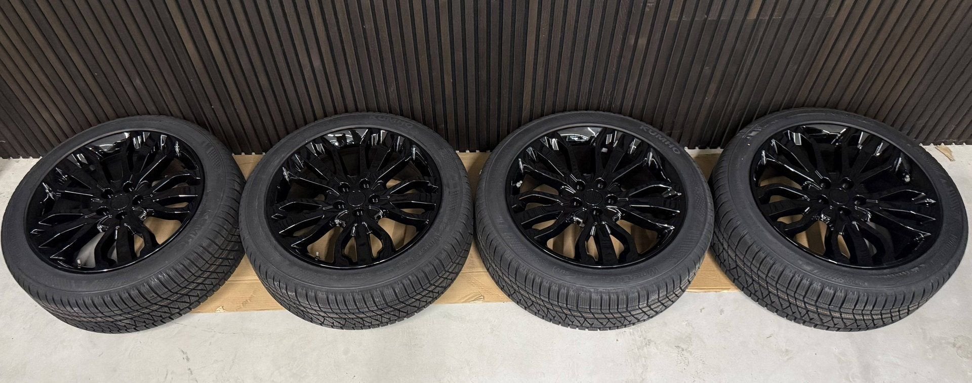 Range Rover Sport Winterset 21 Inch Kumho, Gebruikt, -, 275 mm, -