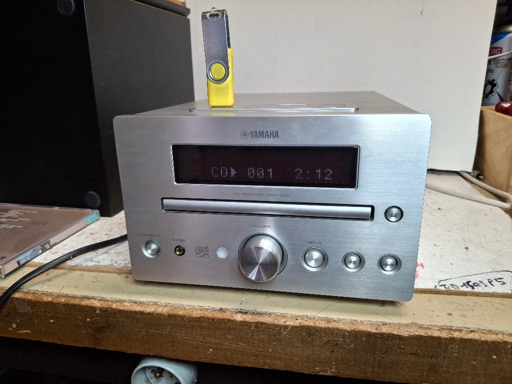 Yamaha midi stereo keten CRX-330, Audio, Tv en Foto, Stereoketens, Ophalen of Verzenden, Gebruikt, Tuner of Radio, MP3-aansluiting