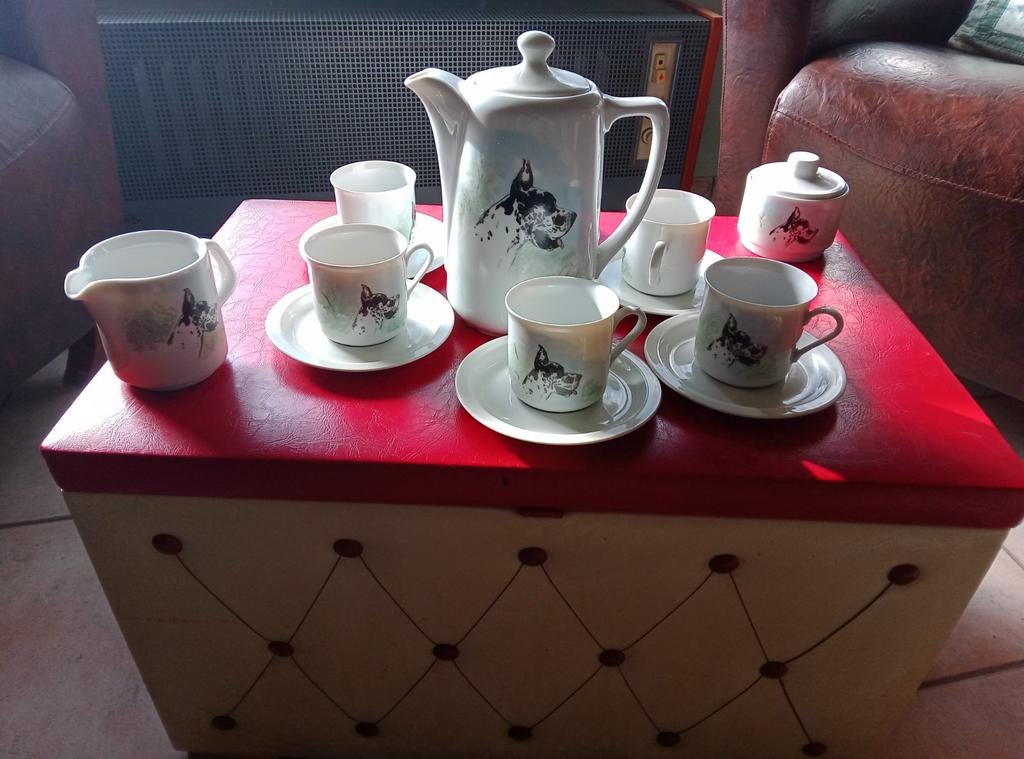 Koffieservies duitse dog, Ophalen