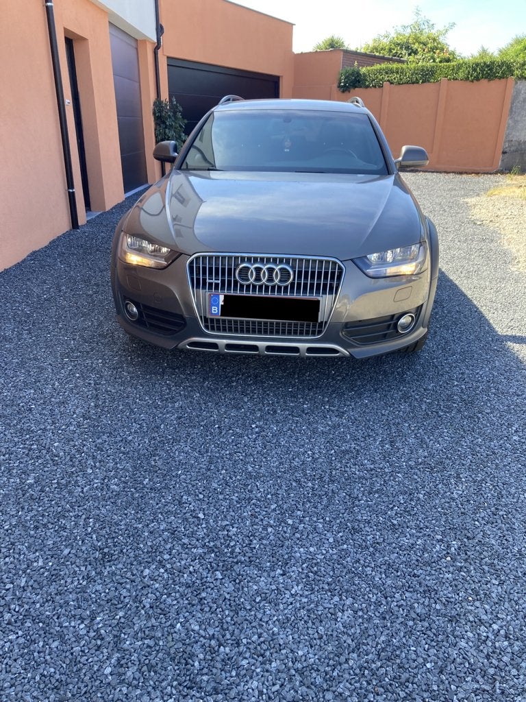 Audi A4 Allroad 2.0 TDI Quattro S tronic 1ste eig. Full Opt., Auto's, Audi, Automaat, Zwart, 4 cilinders, Bruin