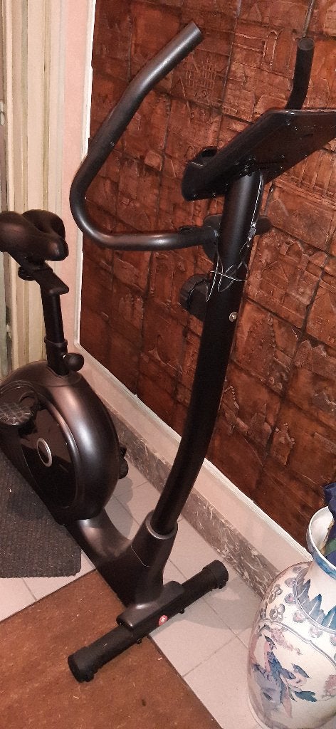 Fietstrainer Virtufit, Ophalen, Zo goed als nieuw, Metaal, Benen
