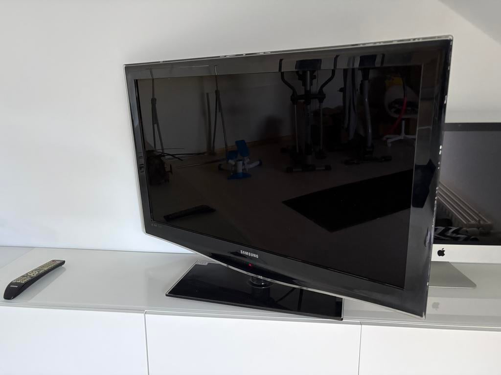 Samsung  full hd tv goede staat 116 cm diagonaal, Ophalen, Gebruikt, LCD, Samsung