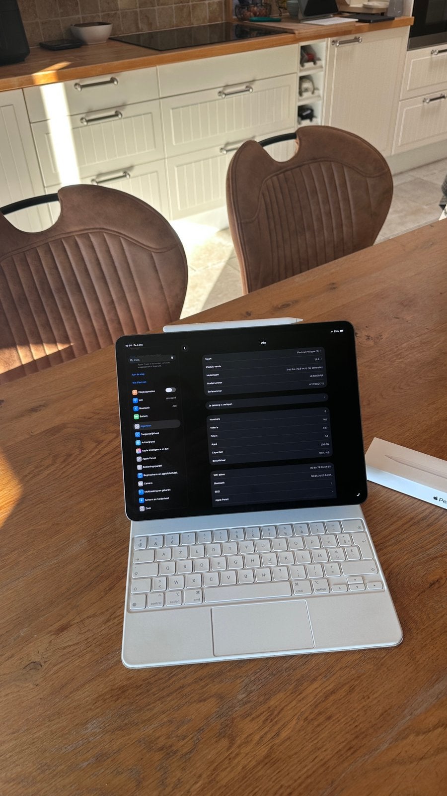 iPad pro 13 (5e génération) 256 Go, Informatique & Logiciels, Enlèvement, Comme neuf