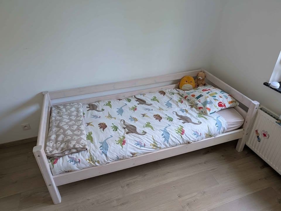 Lit enfant Flexa - lit haut 120cm avec toboggan, 90 cm, Une personne, Enlèvement, Utilisé