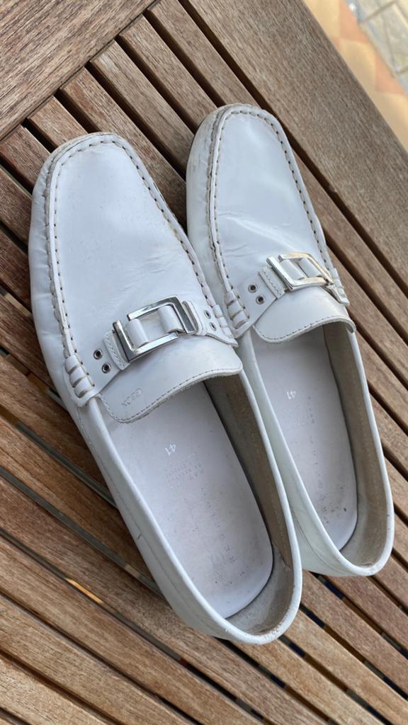 GEOX witte mocassin 41, Kleding | Dames, Ophalen of Verzenden, Gedragen, Wit