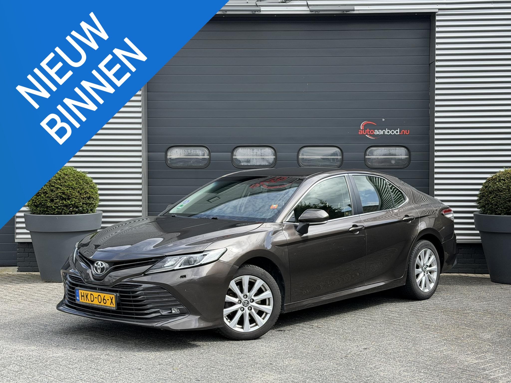 Toyota Camry 2.5 Hybrid Dynamic (automatique), Autos, Toyota, Cuir, 218 ch, 2487 cm³, Entreprise