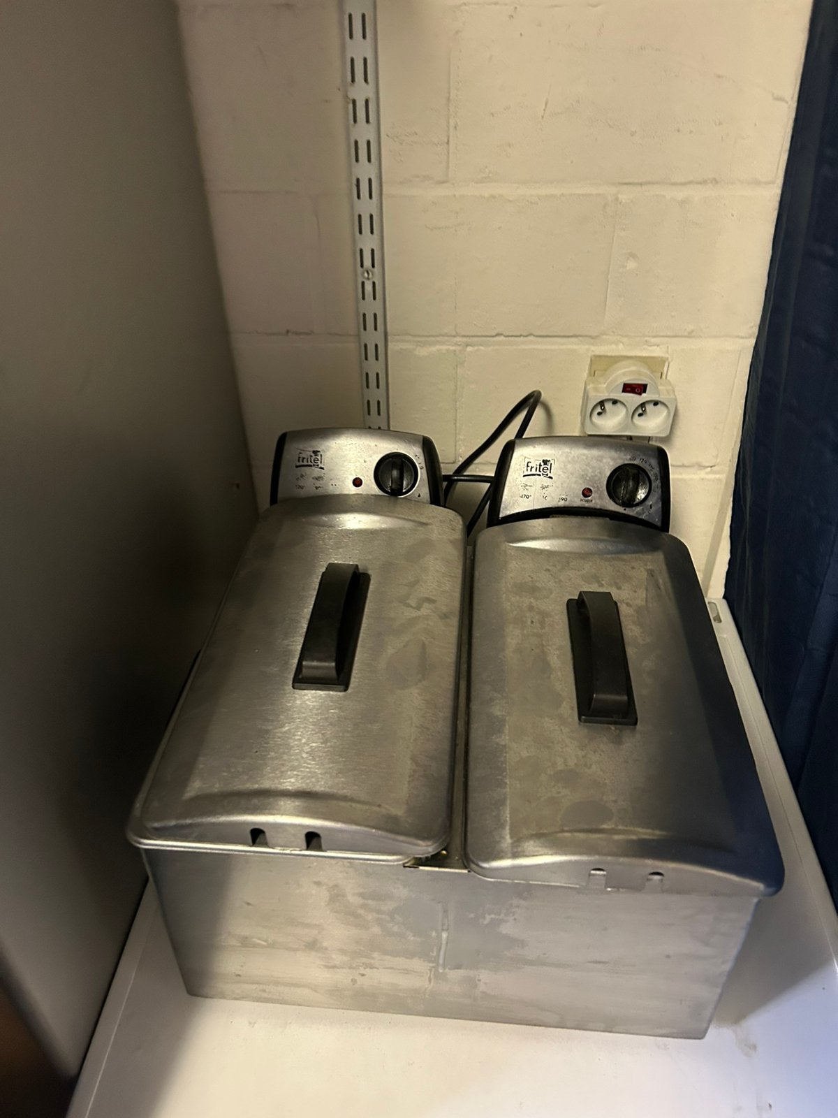 Fritel dubbele friteuse, Elektronische apparatuur, Frituurpannen, Ophalen, Gebruikt