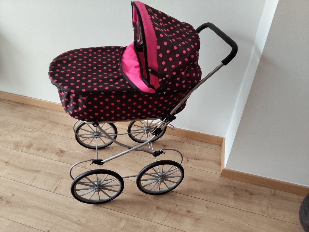 Poppenwagen, Ophalen