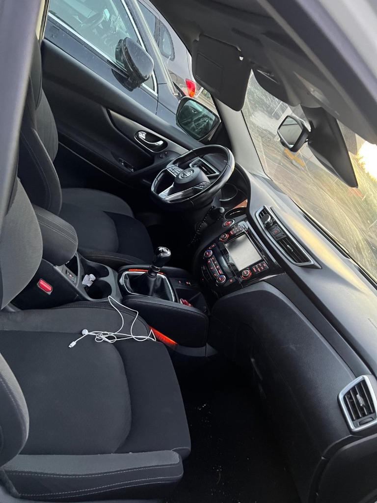 Nissan Quashqai, Auto's, Nissan, Particulier, Qashqai, 360° camera, Benzine, Euro 6, SUV of Terreinwagen, 5 deurs, Handgeschakeld