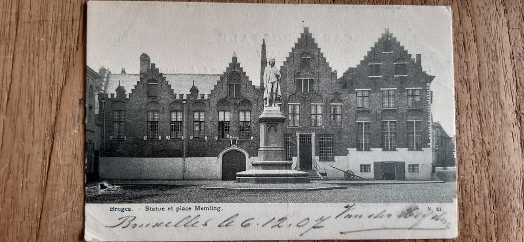 BRUGGE place monument  MEMLING PLEIN, Verzamelen, Postkaarten | België, Ophalen of Verzenden