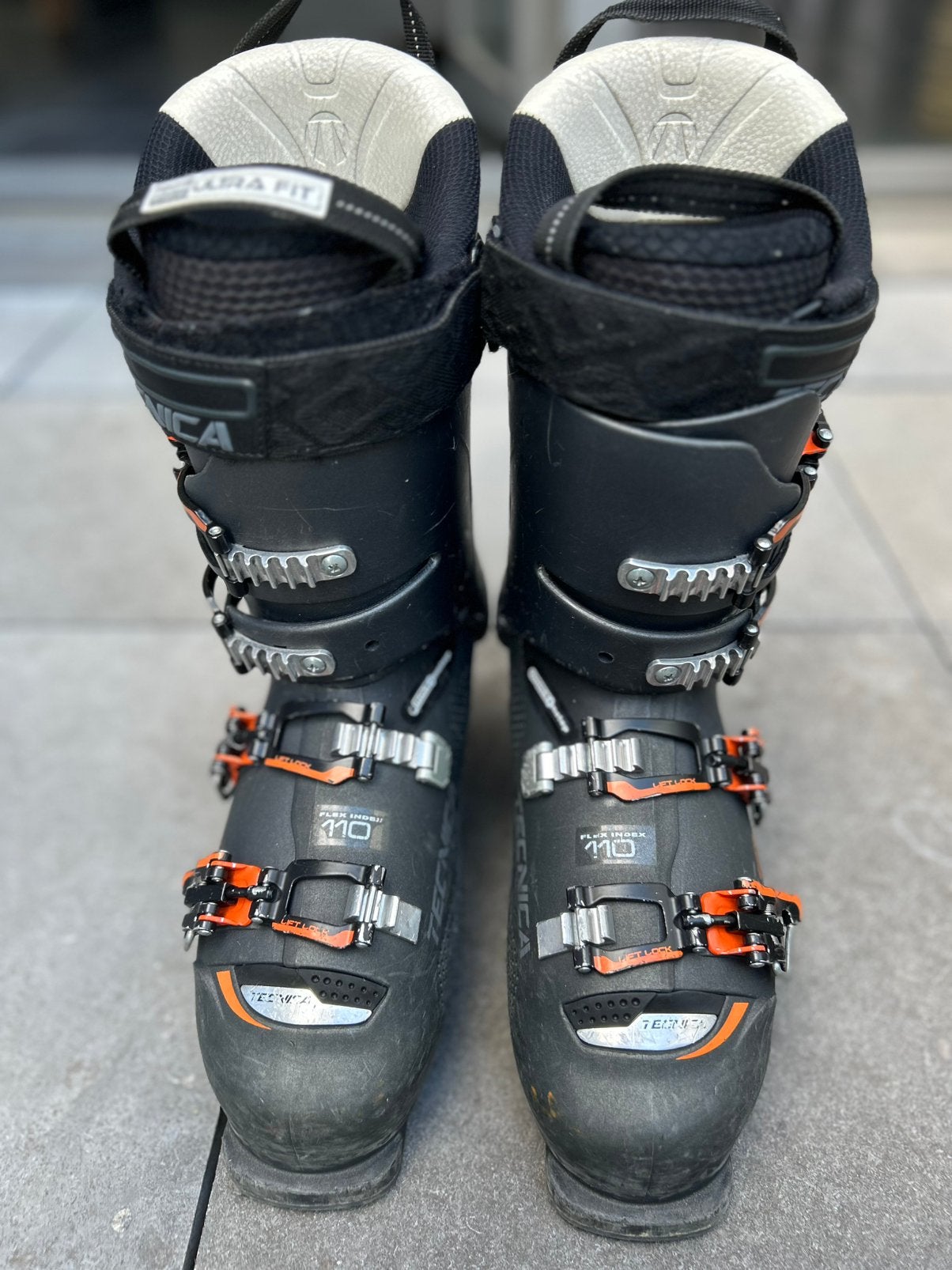 Skibotten Skischoenen Technica Mach 1 MV 110, Sport en Fitness, Skiën en Langlaufen, Gebruikt, Schoenen, Ski, Ophalen