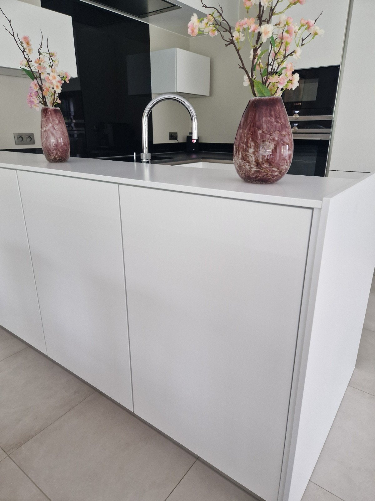 keuken met toestellen, Enlèvement