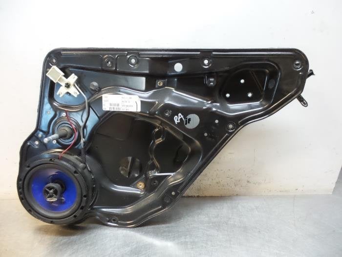 Mécanique vitre 4portes arrière droite d'un Seat Toledo (T, -, 3 mois de garantie, Utilisé, -
