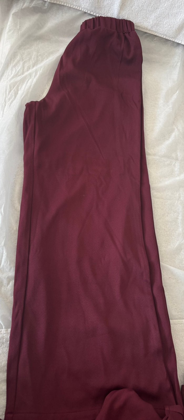 Ensemble pantalon bordeau  neuf taille l, Enlèvement ou Envoi, Comme neuf