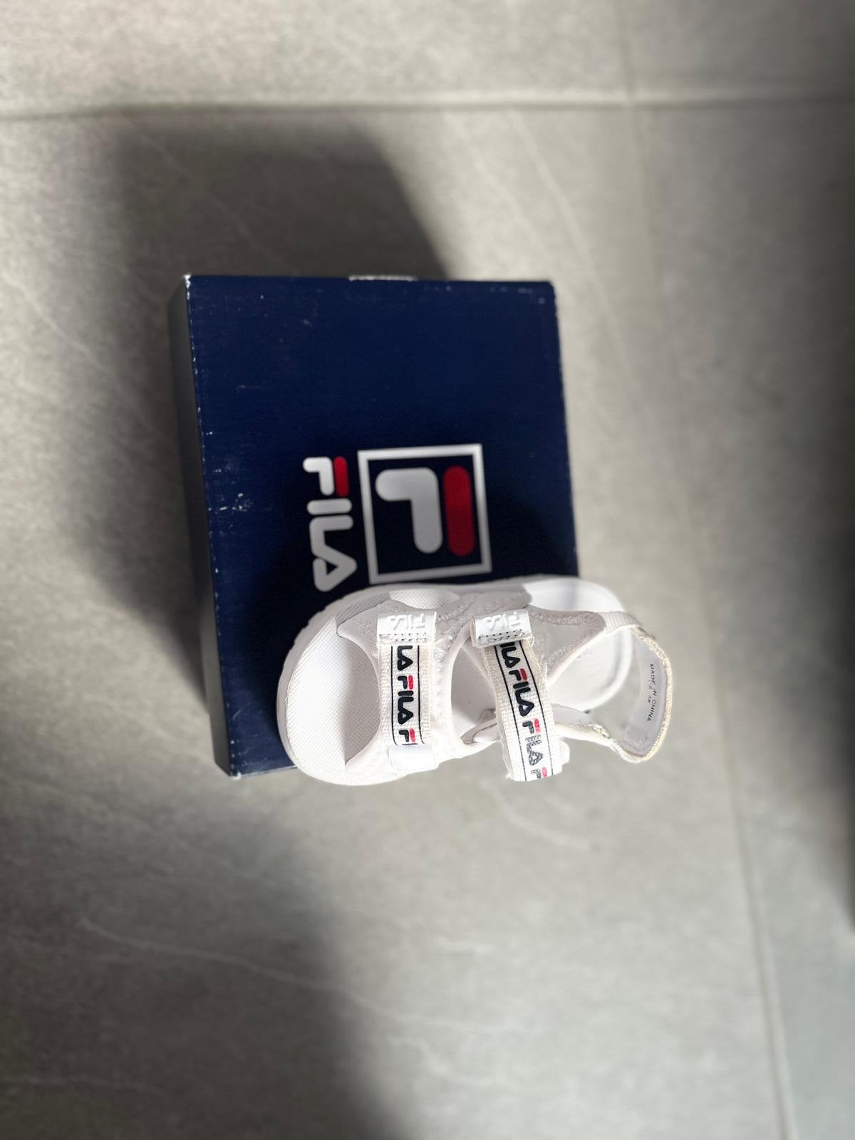 Fila sandaaltjes unisex, Enlèvement, Comme neuf