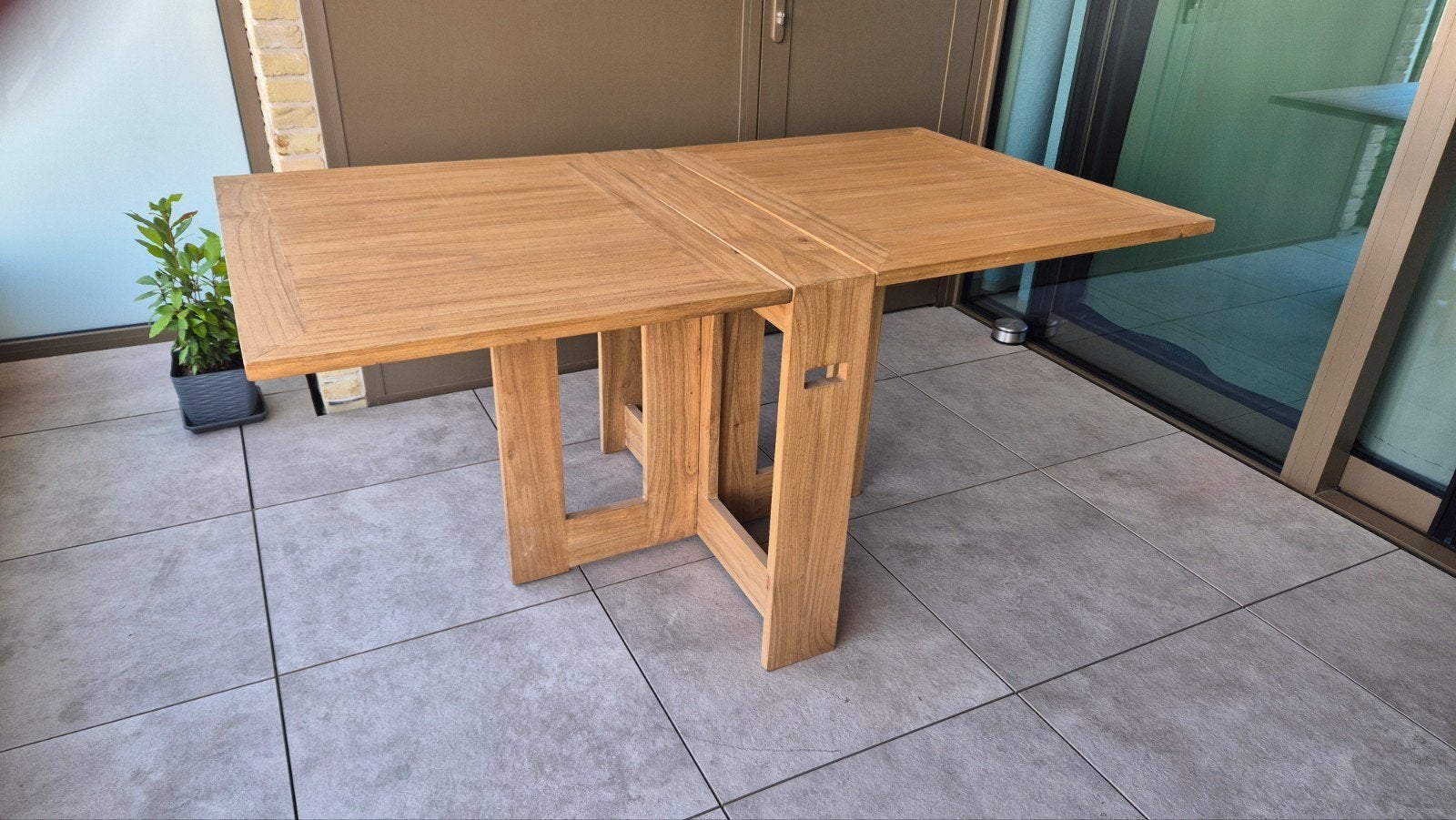 Table à manger en bois véritable et pliable, Maison & Meubles, Enlèvement, Utilisé