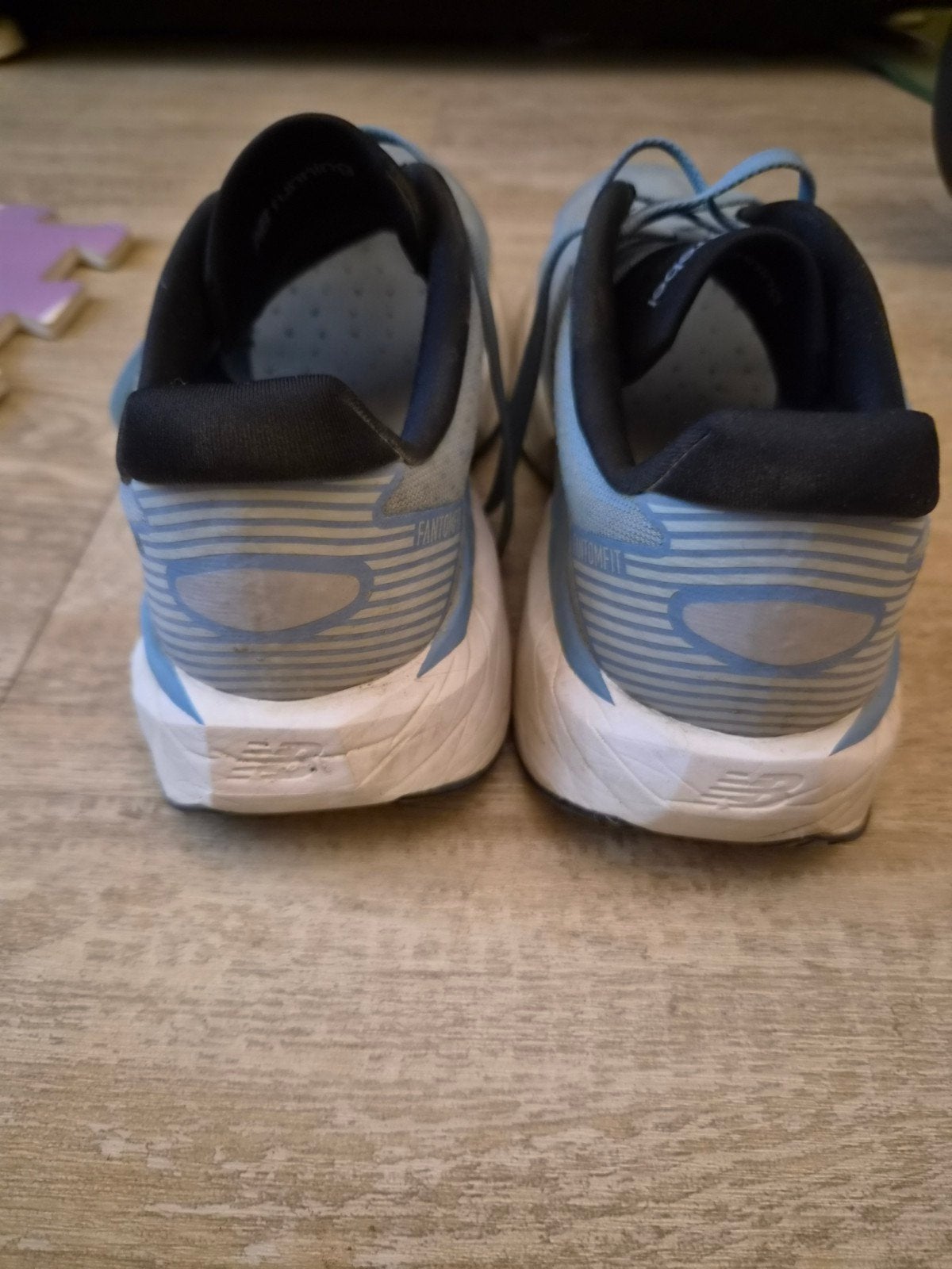 te koop new balance loopschoenen, Enlèvement ou Envoi, Comme neuf, Chaussures