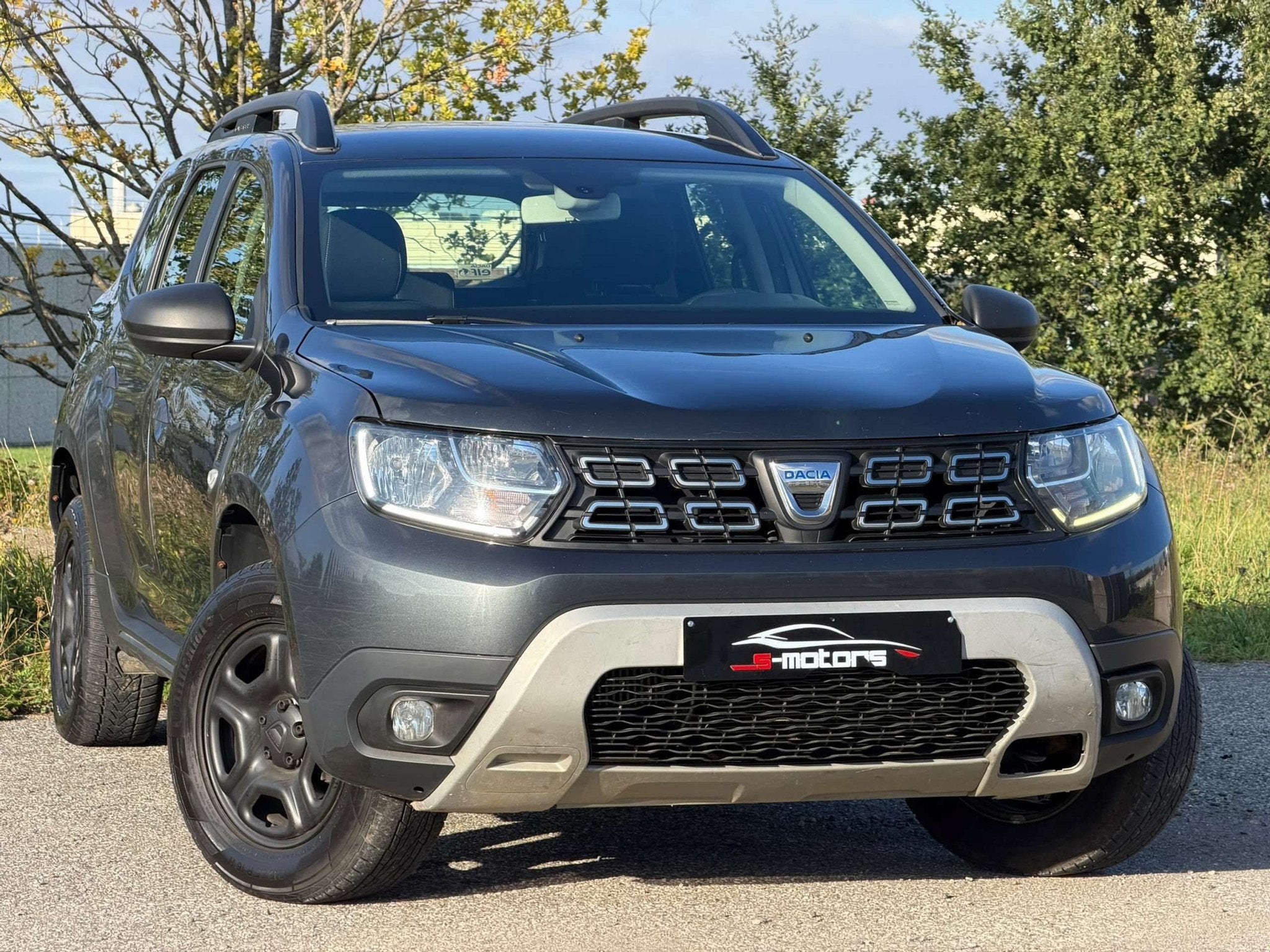 Dacia Duster * 1.5 dCi * FACE LIFT * 4X4, Dacia, Argent ou Gris, Boîte manuelle, SUV ou Tout-terrain