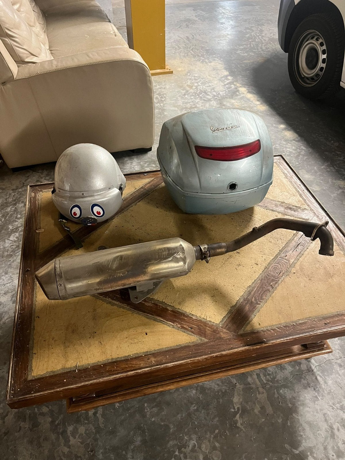 Vespa 300 gts uitlaat gianelli hé en kofferbak, Particulier