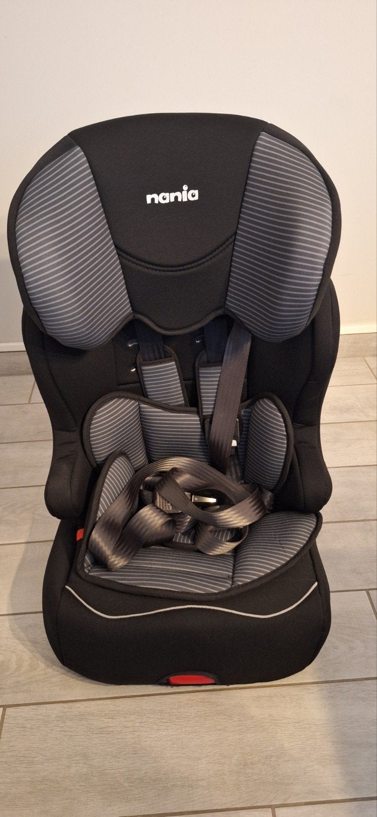 siege enfant voiture Isofix premier age de marque Nania, Enfants & Bébés, Autres marques, Dossier réglable, Enlèvement, Isofix