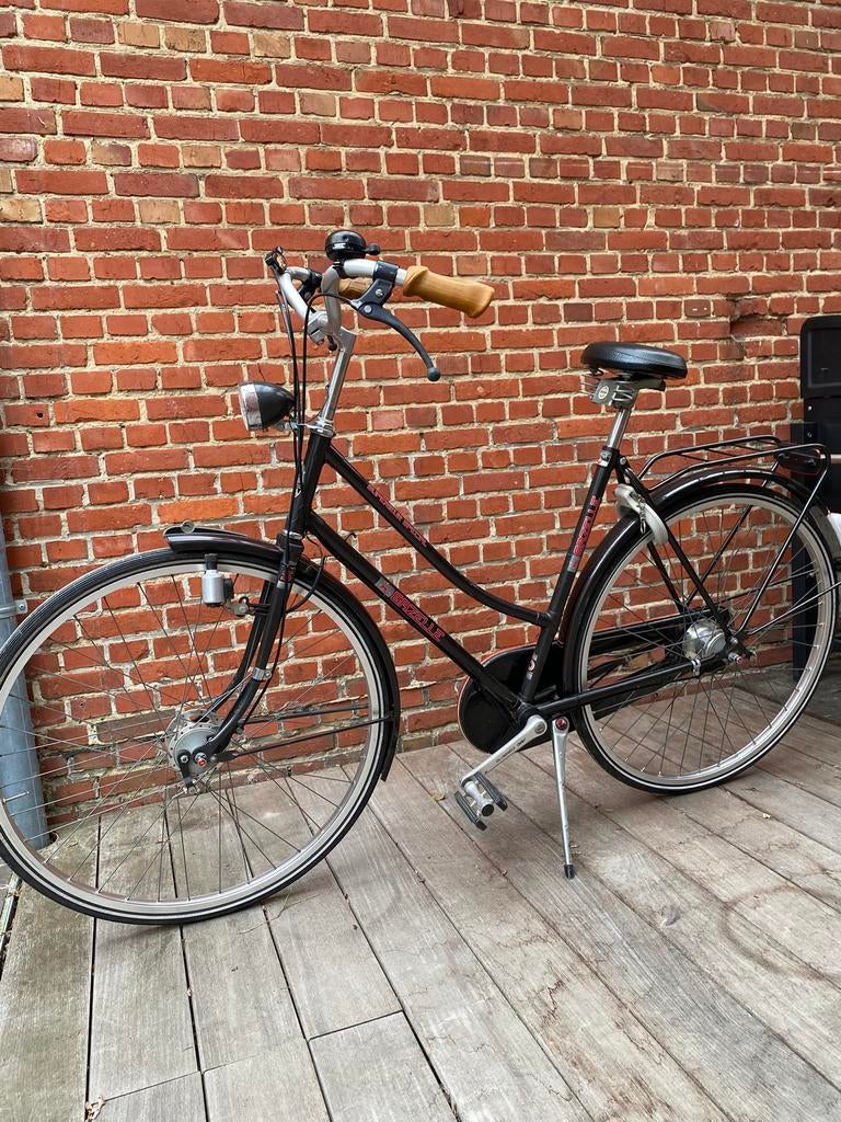 Gazelle damesfiets, Ophalen, Gebruikt