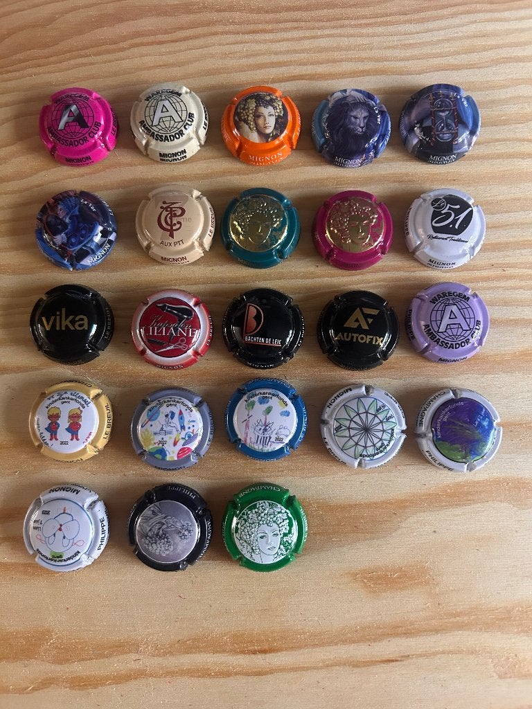 Offre exceptionnelle de capsules de champagne, Collections, Collections complètes & Collections, Enlèvement ou Envoi