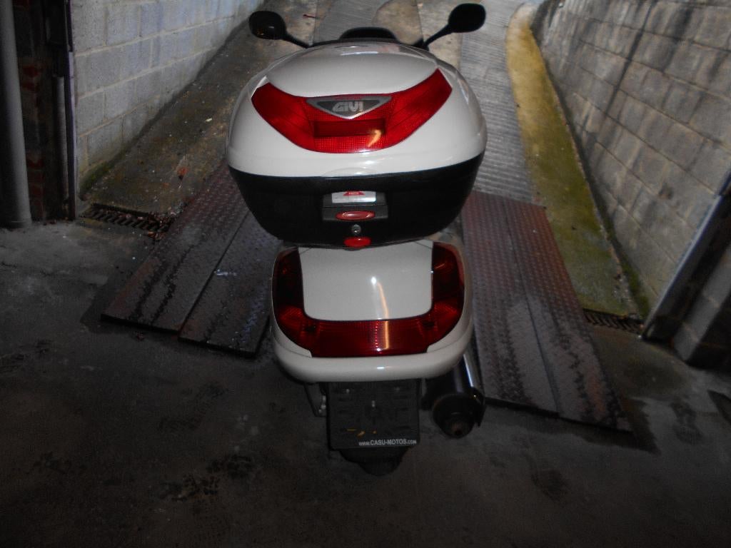 Scooter honda foresight 250cc, Motoren, 250 cc, Scooter, Gebruikt, Particulier