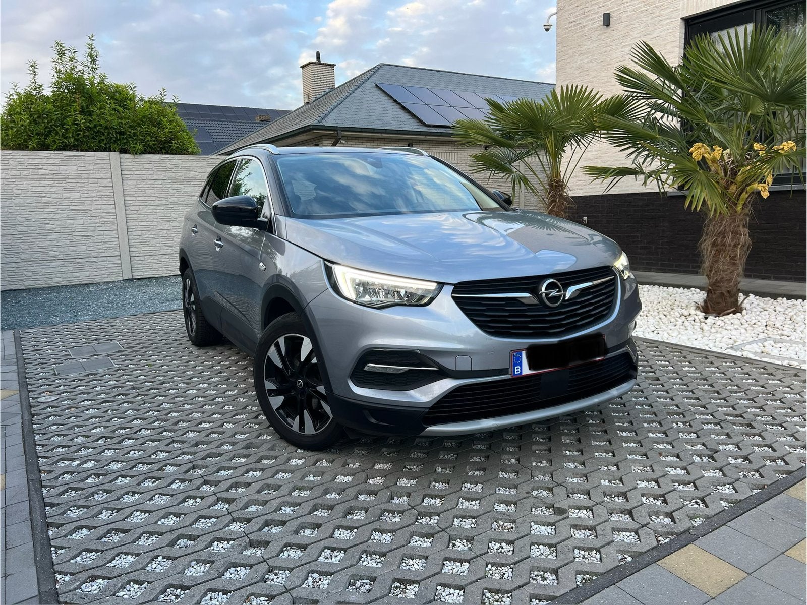 Opel Grandland X 1.2 Turbo Essence Automatique avec 79 000 k, Autos, Cuir, Argent ou Gris, Achat, Euro 6