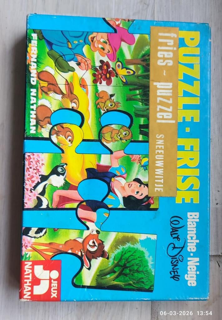 Puzzle frison vintage Blanche-Neige Walt Disney, Enlèvement ou Envoi, 10 à 50 pièces, Comme neuf, 2 à 4 ans
