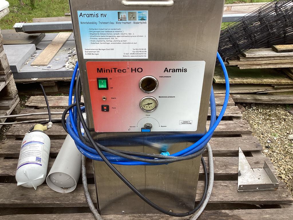 Waterbehandelings apparaat voor osmose water, Ophalen, Zo goed als nieuw