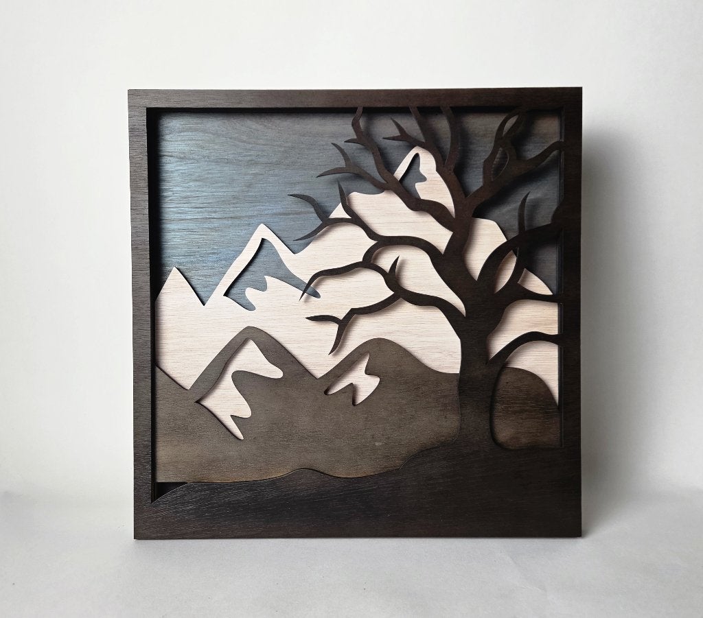 **Prachtige 7-laagse houten wanddecoratie – Bergen en boom**, Maison & Meubles, Suspension murale, Enlèvement ou Envoi, 38 cm