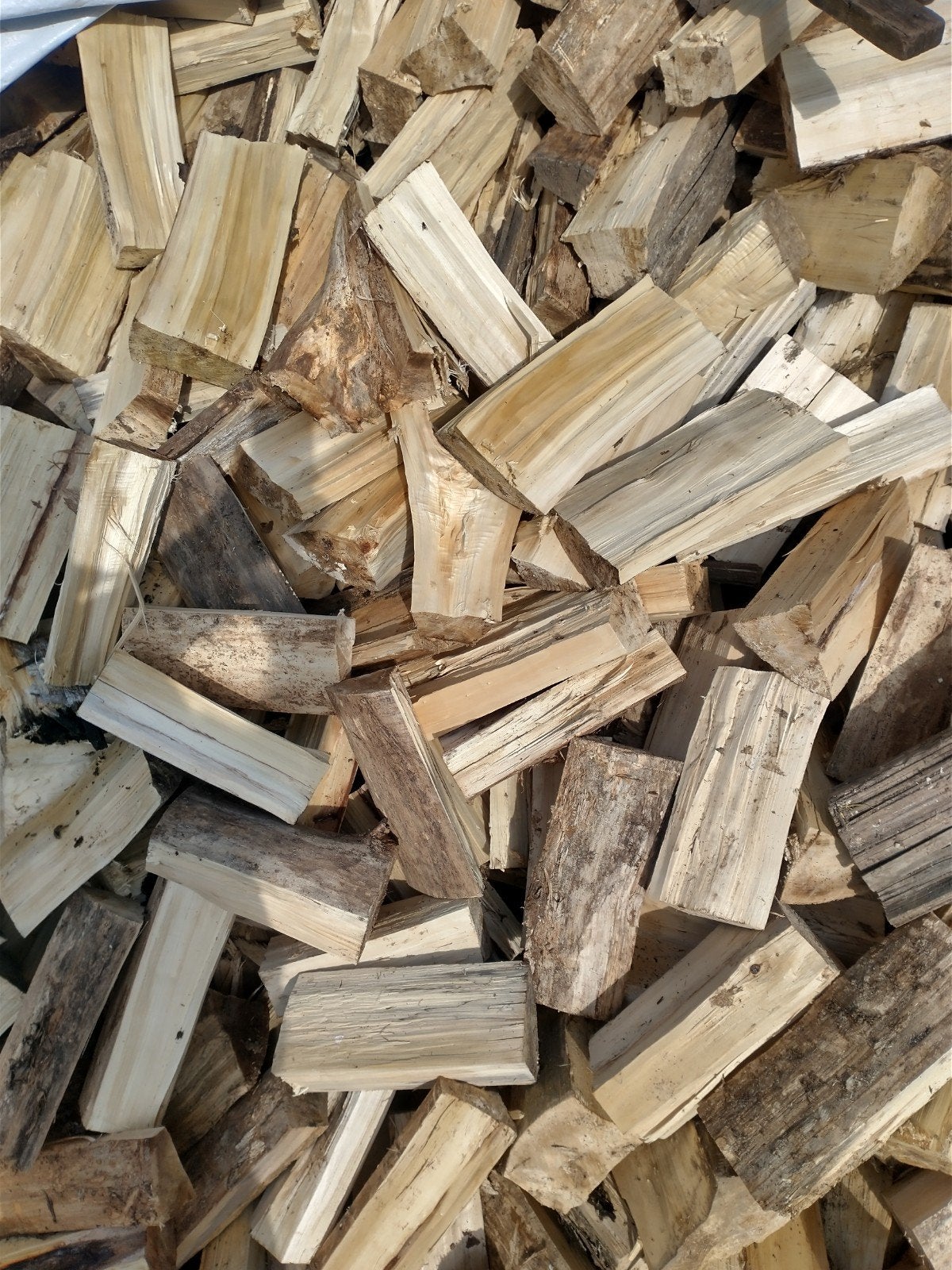 Te koop brandhout kana wilg 75 € de kub afhalen, Tuin en Terras, Ophalen