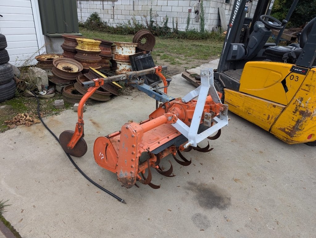 Bêcheuse Kubota S1000, Articles professionnels, Agriculture | Outils, Enlèvement, Légume de pleine terre, Labour