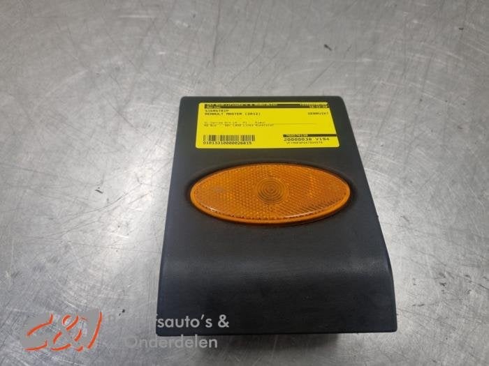 Sierstrip van een Renault Master, Gebruikt, -, Renault, -