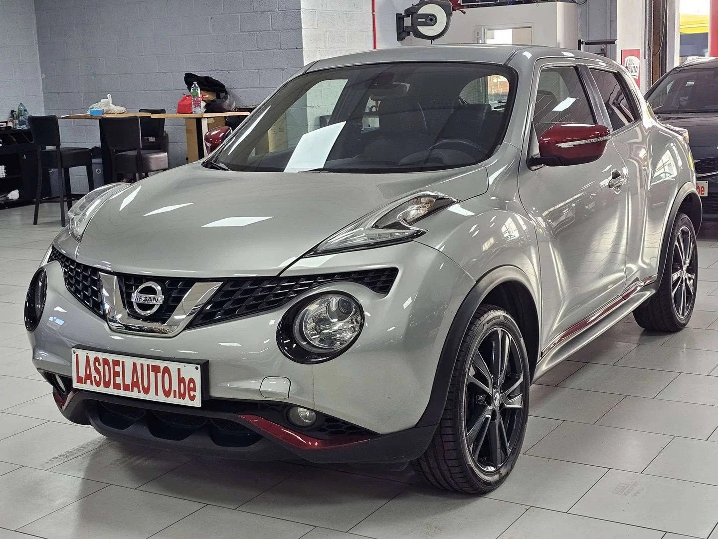 Nissan Juke 1.2i N-LINE CAMERA (Climatisation Auto) Cruise S, Autos, Nissan, 1197 cm³, Argent ou Gris, Achat, Euro 6