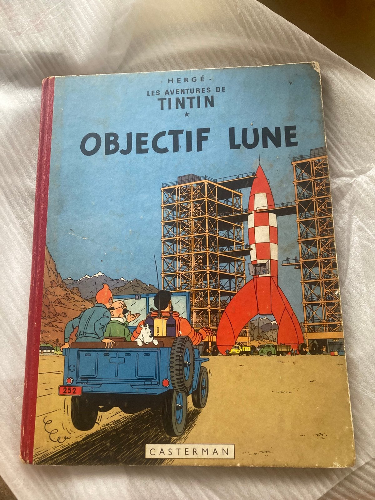 Bd tintin eo objectif lune, Livres, Une BD, Enlèvement, Utilisé