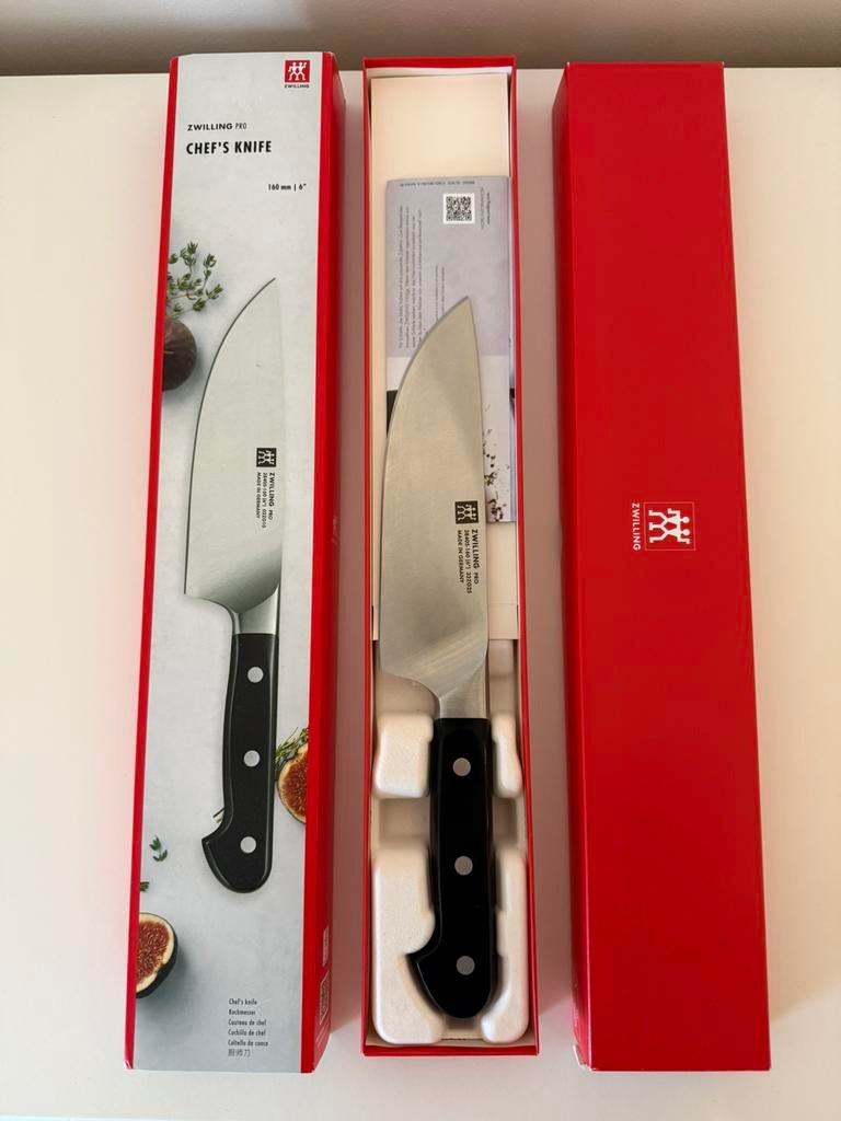 Couteau de chef Zwilling Pro 16 cm, Maison & Meubles, Cuisine | Ustensiles de cuisine, Enlèvement, Comme neuf