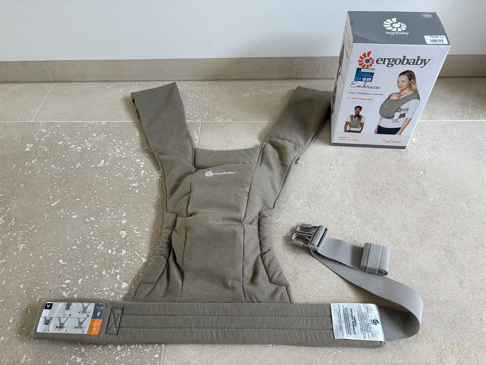 Draagzak/babybuidel Ergobaby Embrace, Ophalen, Zo goed als nieuw, Draagzak