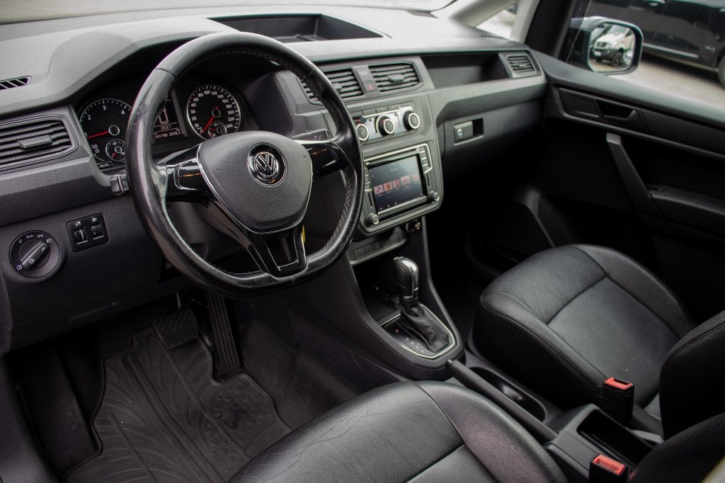 Volkswagen Caddy 2.0 TDi DSG/FRET LÉGER/CUVE/CUIR, Autos, Camionnettes & Utilitaires, Cuir, Achat, Entreprise, 2 places