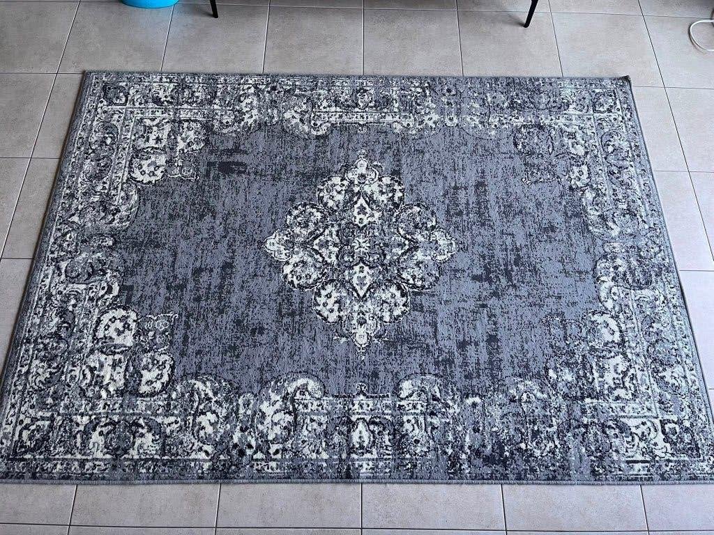 Tapis gris à vendre, Enlèvement, Comme neuf