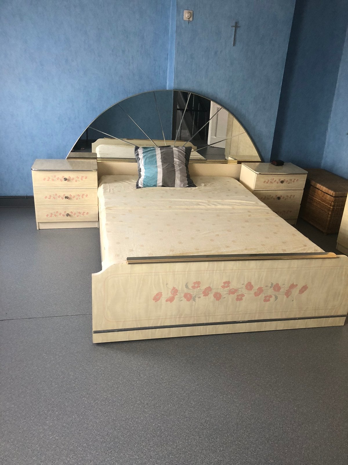 Slaapkamer, 2-persoon, GRATIS, Ophalen, Zo goed als nieuw, Tweepersoons, Romantisch
