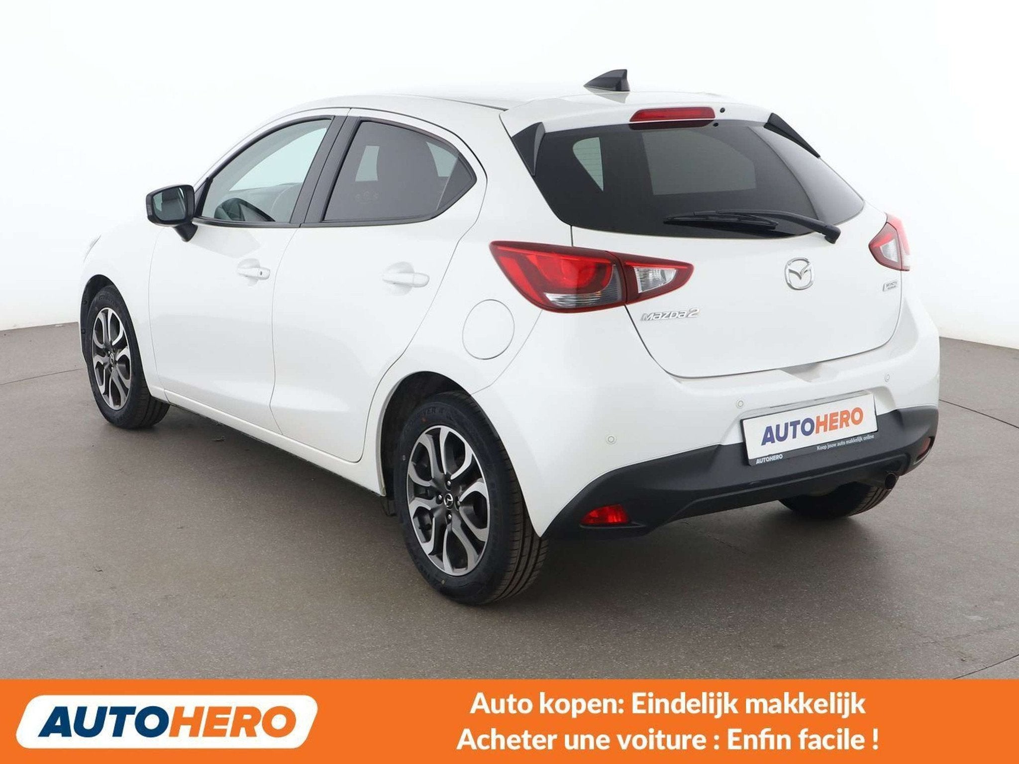 Mazda 2 1.5 Center-Line (année de construction 2017), Autos, Achat, 90 ch, Noir, 5 portes