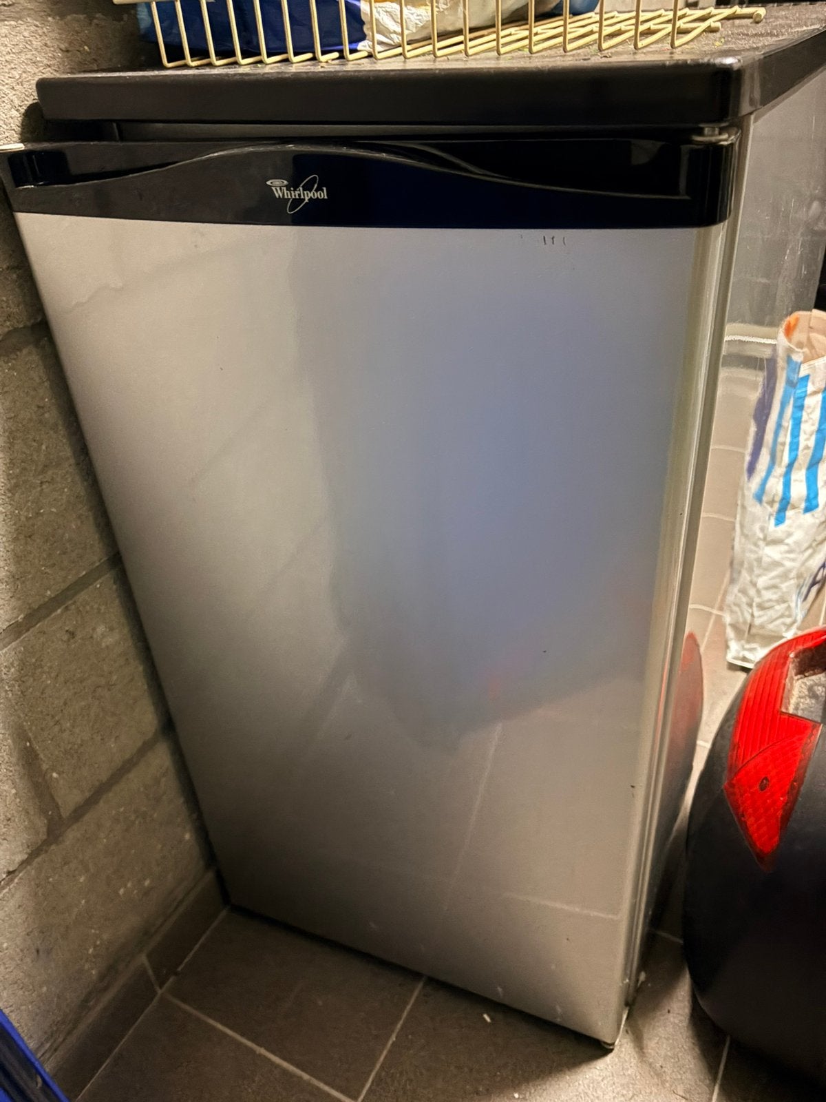 Oude werkende frigo tafelmodel, Ophalen, Gebruikt
