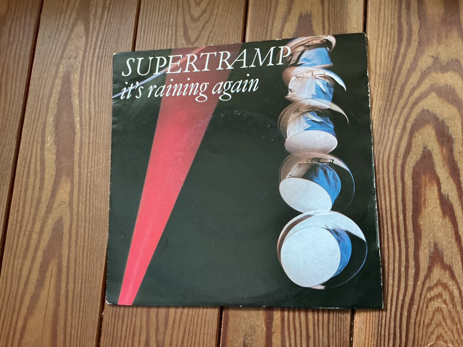 7” Supertramp - it’s raining again, Ophalen of Verzenden, Zo goed als nieuw