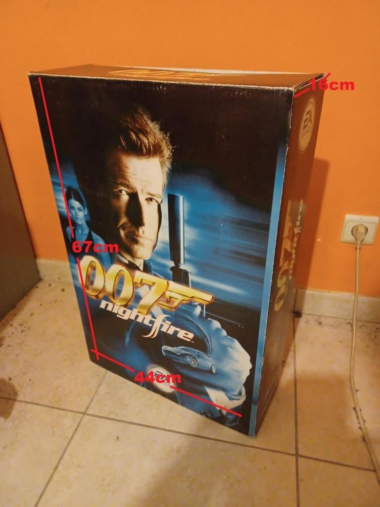 James Bond promo box Nightfire, Enlèvement, Utilisé