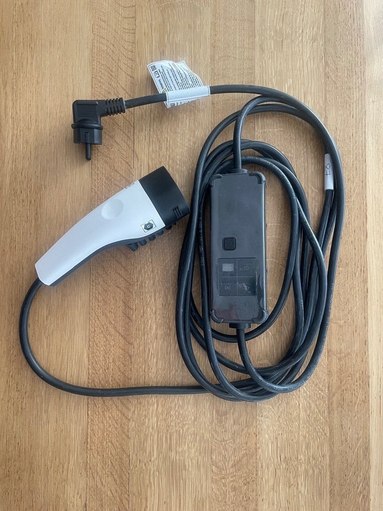 Chargeur domest EV Type 2 Idéal: panneaux solaires - Voyage, Enlèvement ou Envoi, Neuf, Borne de recharge et Câble de charge