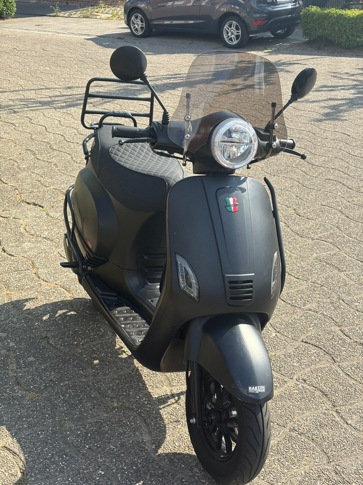 Gts toscana dynamic 2025, Ophalen, Nieuw, Benzine, Vespa