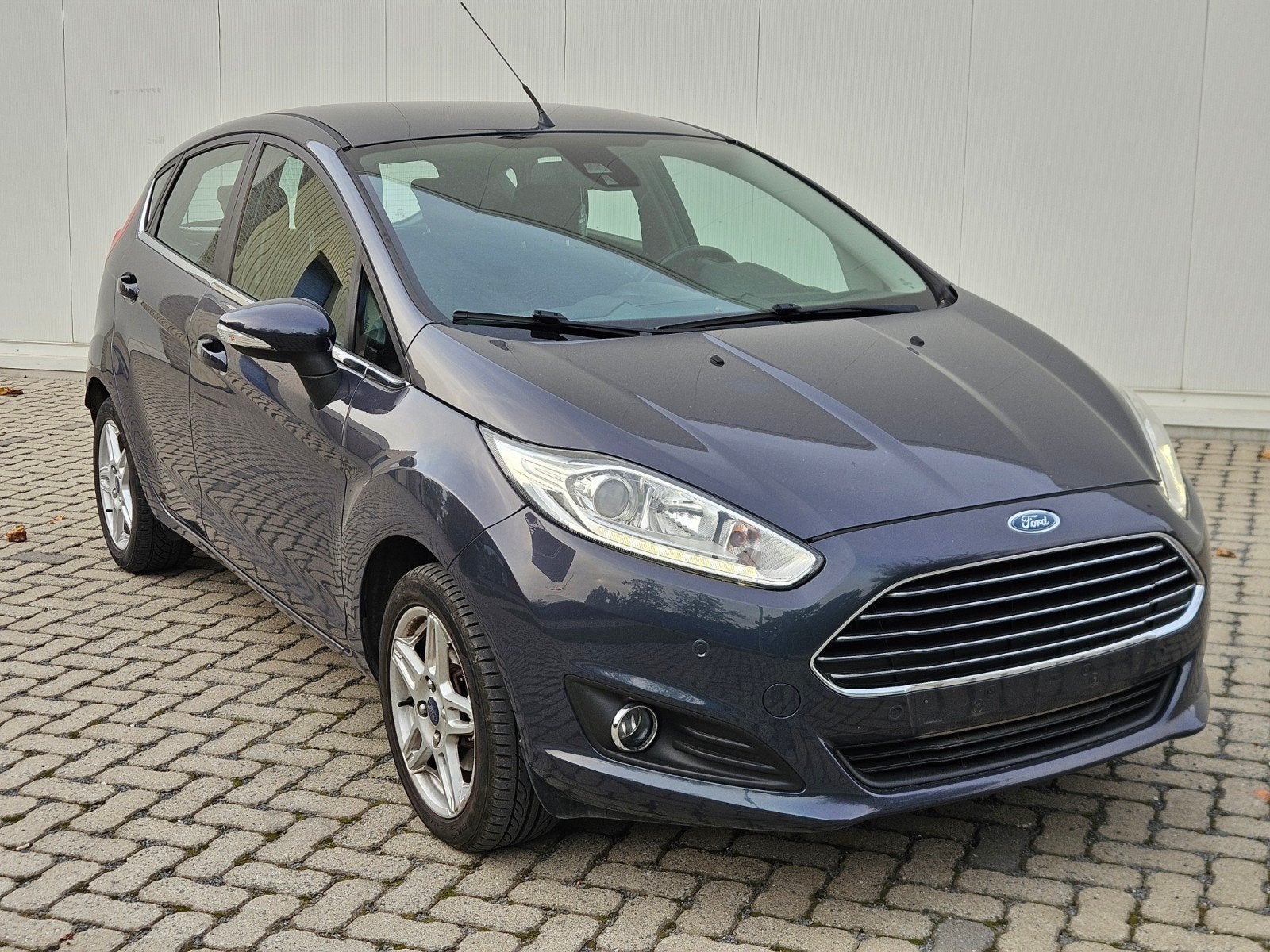 FORD FIESTA 1.0 ESSENCE- PRÊTE À IMMATRICULER, Autos, Euro 5, Achat, Entreprise, Boîte manuelle