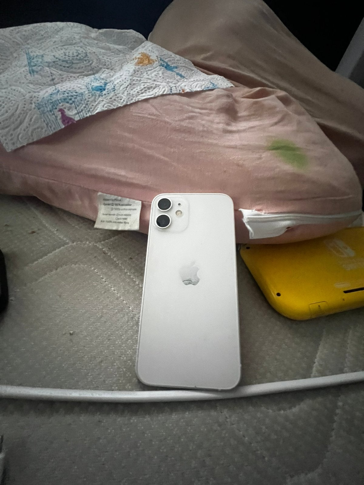 Iphone 12mini tres bonne état, Télécoms, Neuf, Gris, Enlèvement ou Envoi, IPhone 12 Mini