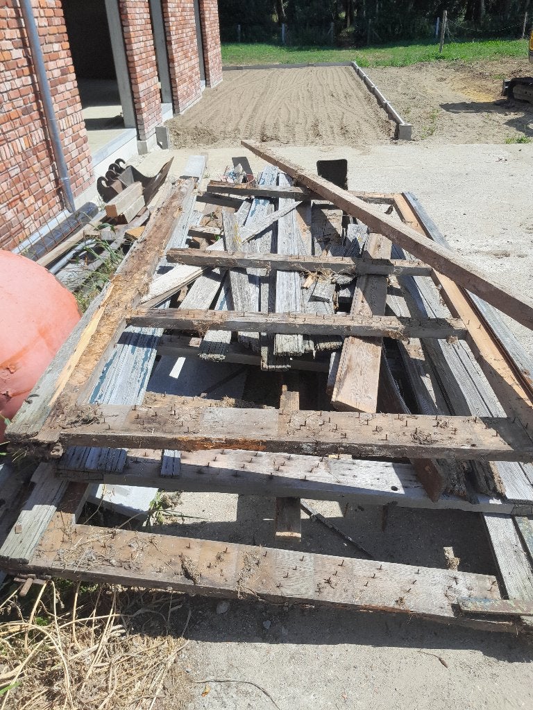 Gratis hout, Enlèvement